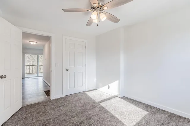 $379,900 | 445 Hoing Road, Evansville, IN 47725