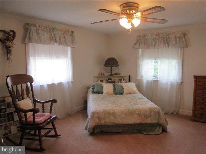 546 Evans Road Springfield, PA 19064 - Photo 12 of 24 Bedroom