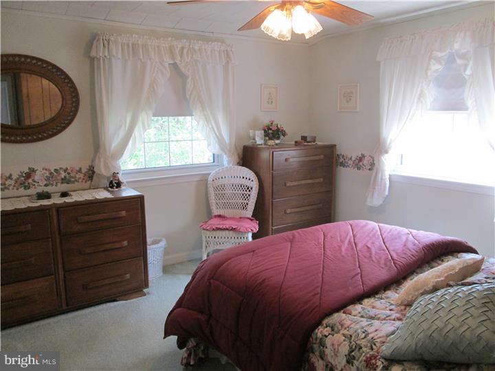 546 Evans Road Springfield, PA 19064 - Photo 16 of 24 Bedroom