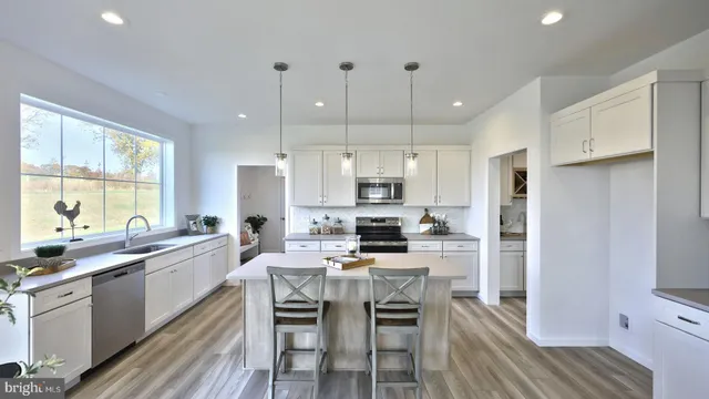 $599,900 | 157 Copper Ridge Drive, Newmanstown, PA 17073