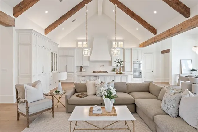 $1,173,000 | 225 Gunter Grass Court, Lafayette, LA 70508