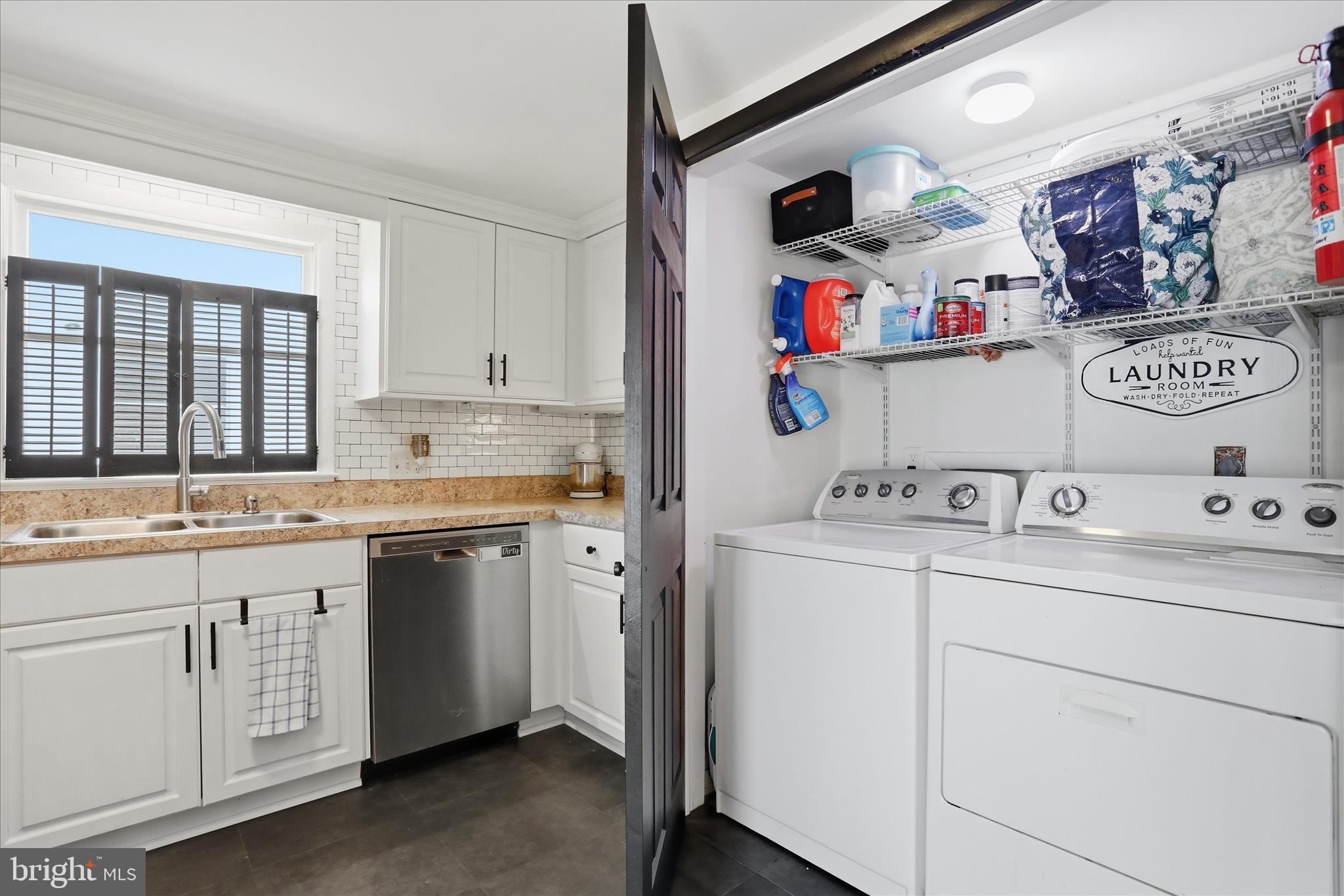 218 East 4th Avenue Ranson, WV 25438 - Photo 15 of 25 Kitchen with laundry