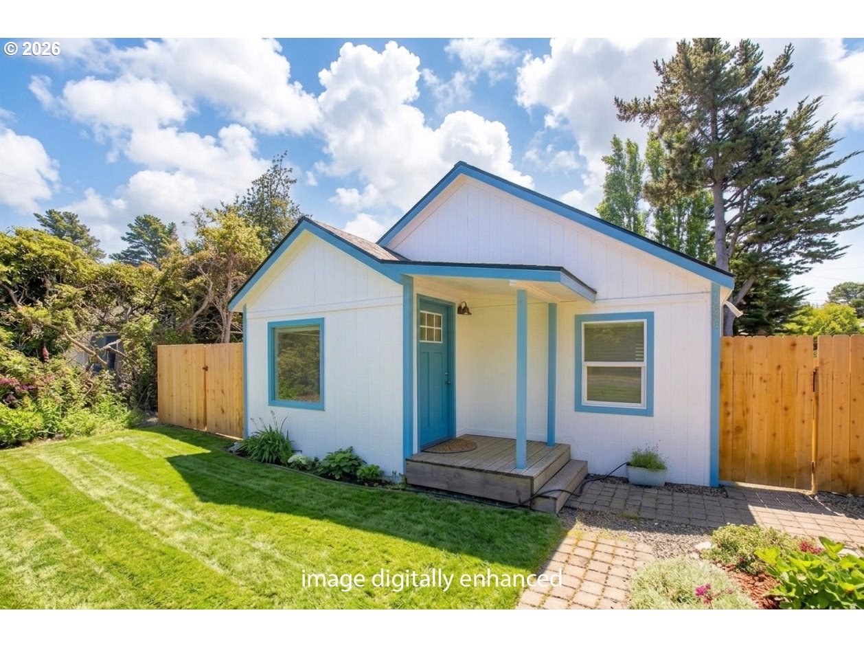 1860 30th Street Florence, OR 97439 - Photo 37 of 39