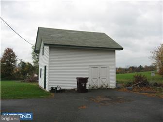 705 Old Schuylkill Road Pottstown, PA 19465 - Photo 8 of 12 Gallery Image 8