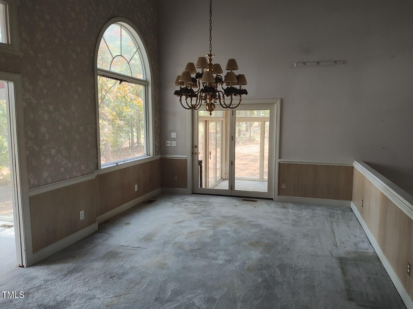 11 Abington Drive Pinehurst, NC 28374 - Photo 18 of 32 a view of entryway with chandelier