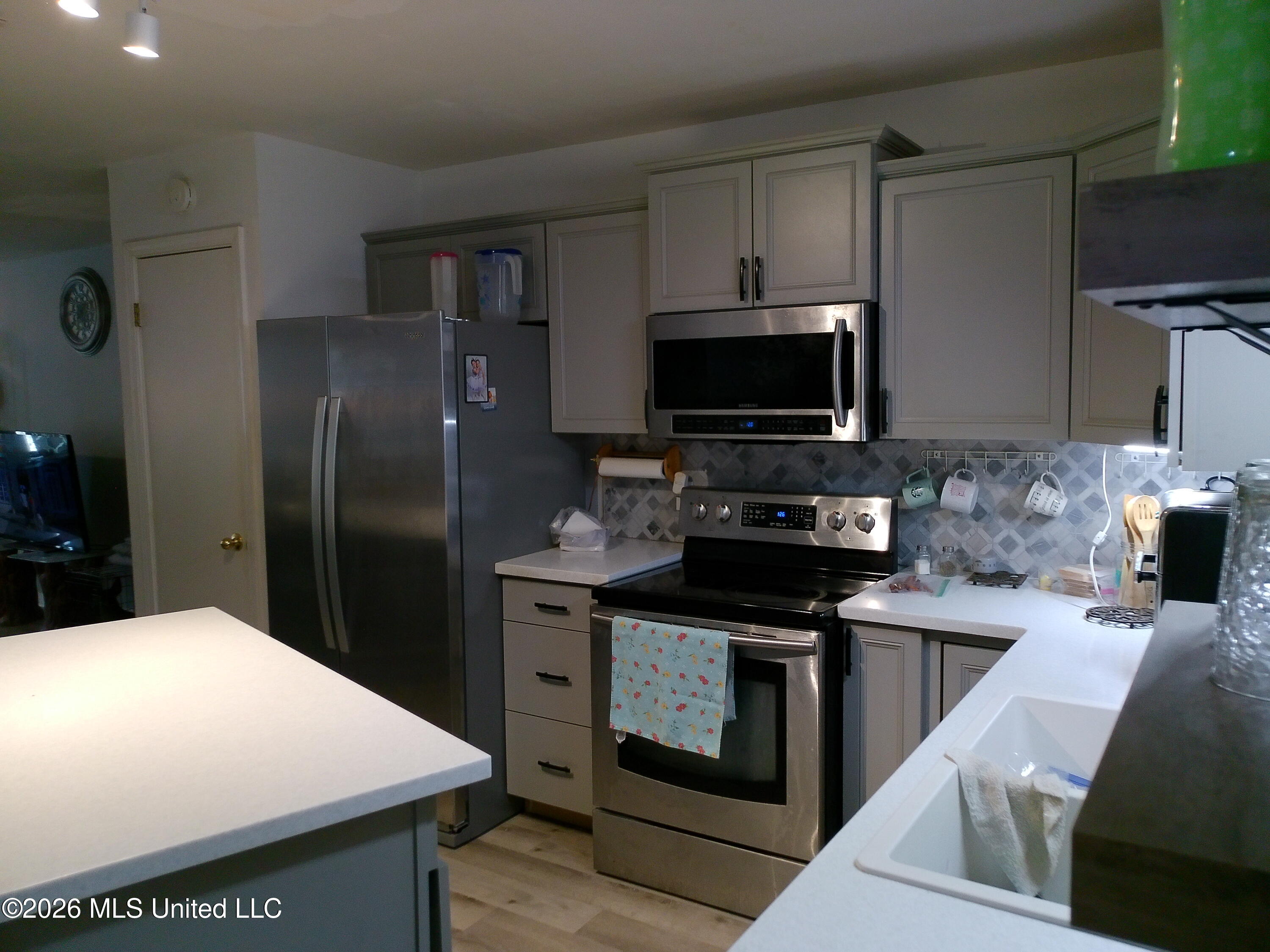 2714 George Street Gulfport, MS 39503 - Photo 3 of 25 20260701_132601