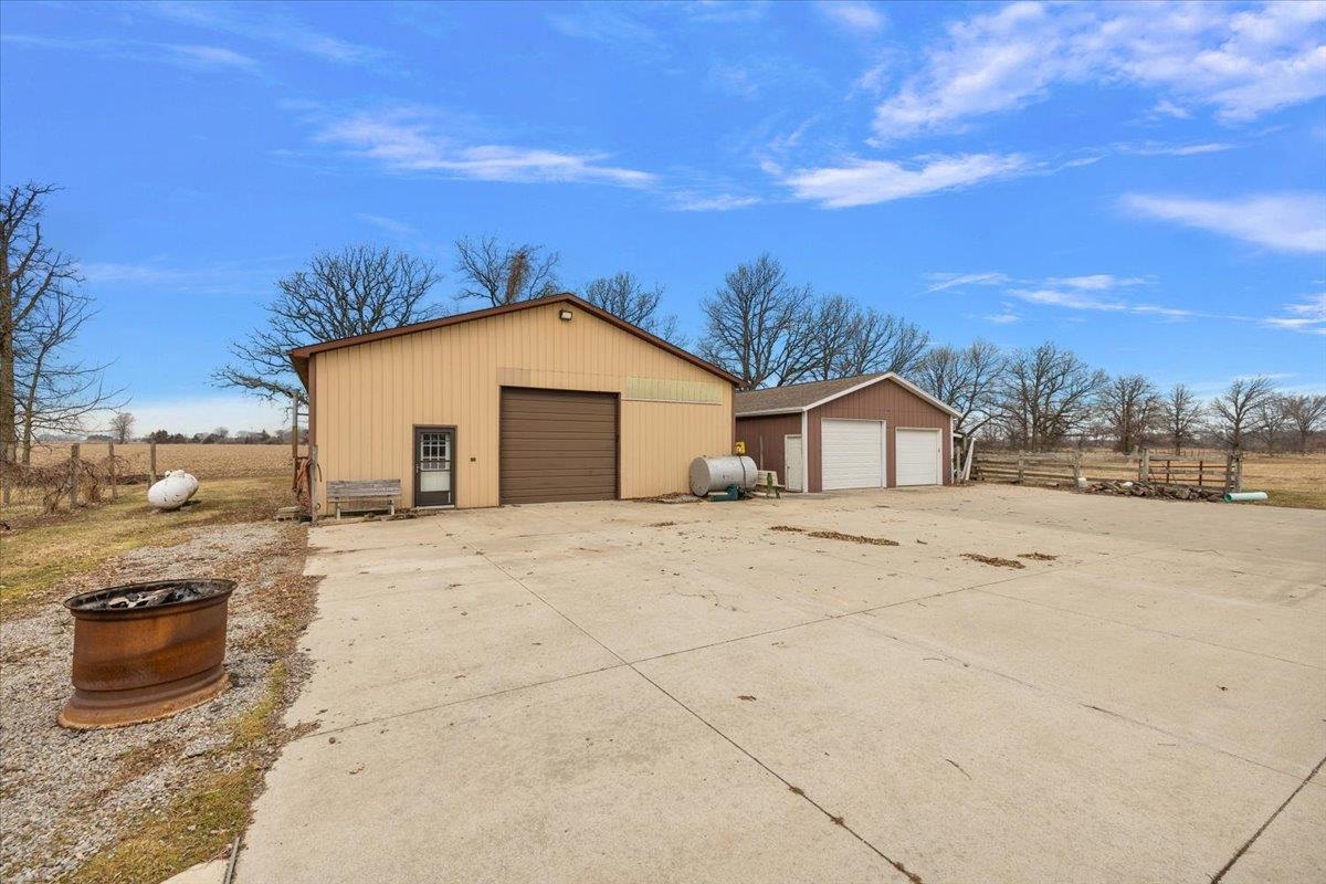 4354 Dutcher Road Akron, MI 48701 - Photo 4 of 54