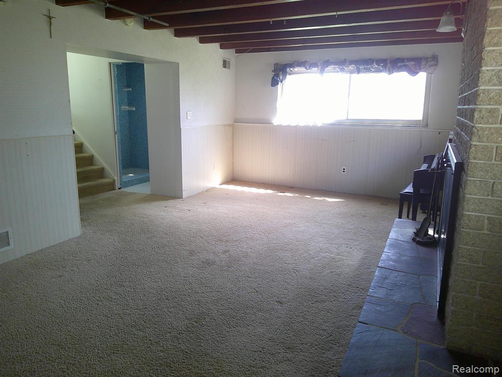 4913 Valley Road Trenton, MI 48183 - Photo 21 of 25 Gallery Image 21