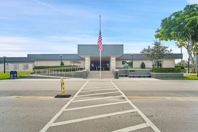 $1,800 | 407 Piedmont J, Delray Beach, FL 33484