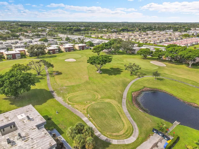 $1,800 | 407 Piedmont J, Delray Beach, FL 33484