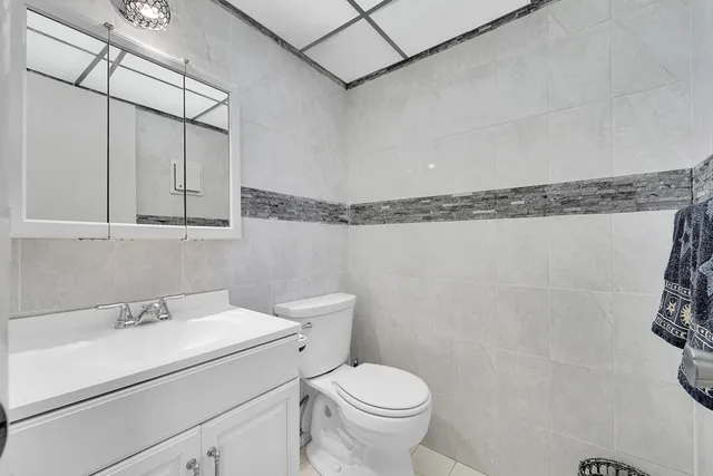 $1,800 | 407 Piedmont J, Delray Beach, FL 33484