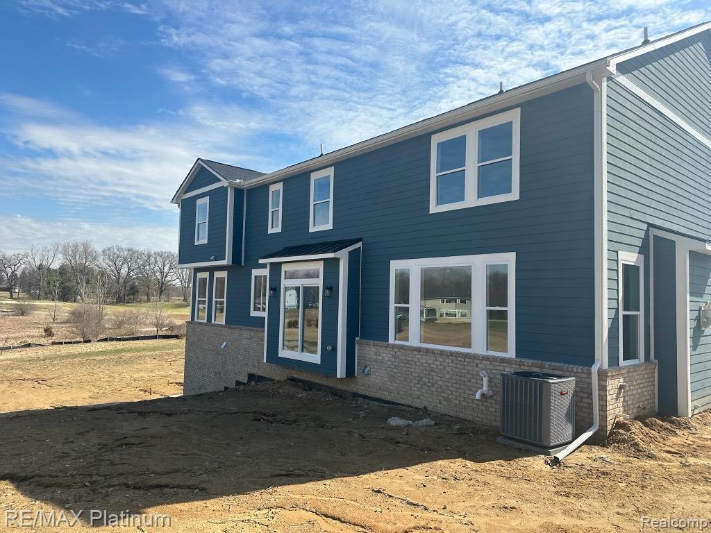 3659 Outback Trail Pinckney, MI 48169 - Photo 3 of 19