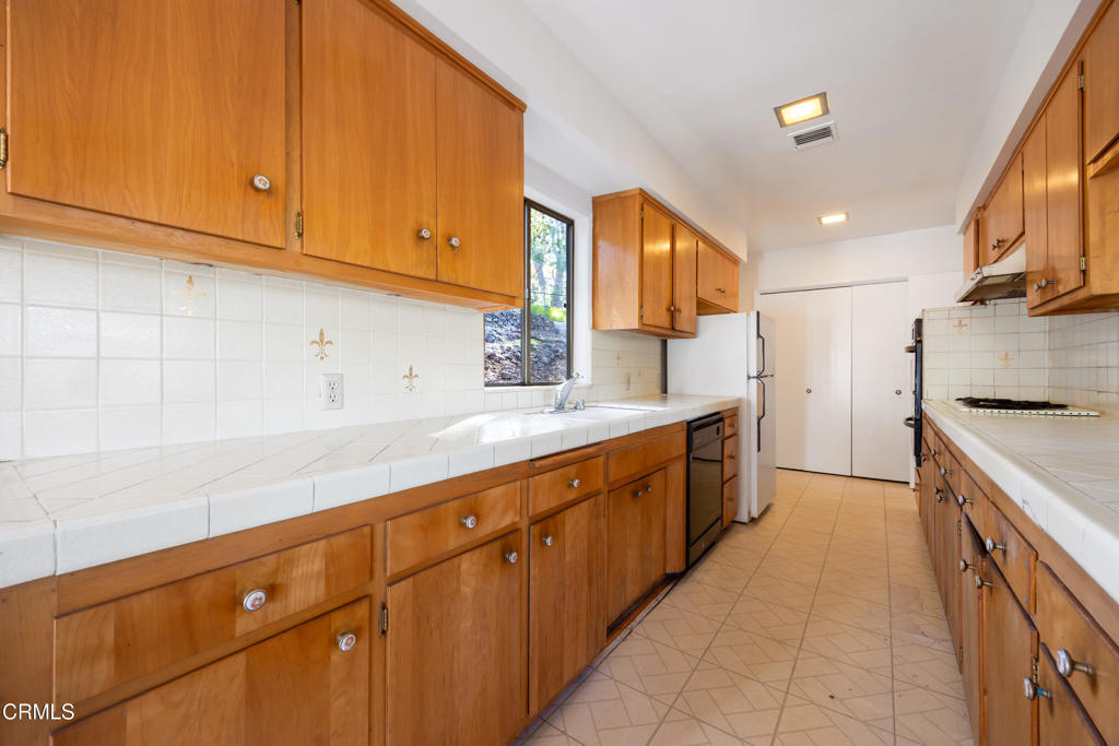 3556 Canyon Crest Road Altadena, CA 91001 - Photo 24 of 55 FLEX 3000-23