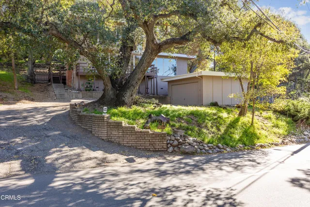 $1,275,000 | 3556 Canyon Crest Road, Altadena, CA 91001