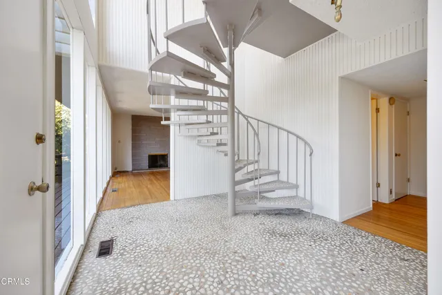 $1,275,000 | 3556 Canyon Crest Road, Altadena, CA 91001