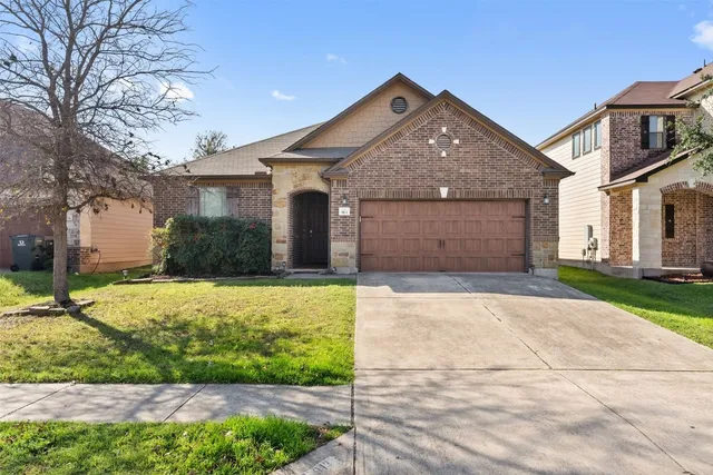 $349,900 | 913 Oatmeal Drive, Pflugerville, TX 78660