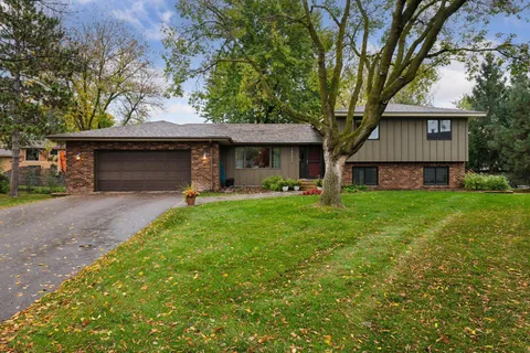 $595,000 | 10561 Maryland Road, Bloomington, MN 55438
