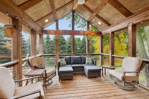 $595,000 | 10561 Maryland Road, Bloomington, MN 55438