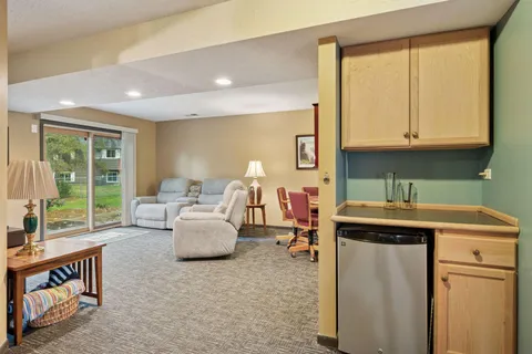 $595,000 | 10561 Maryland Road, Bloomington, MN 55438