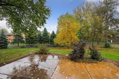 $595,000 | 10561 Maryland Road, Bloomington, MN 55438