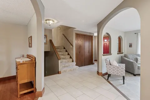 $595,000 | 10561 Maryland Road, Bloomington, MN 55438