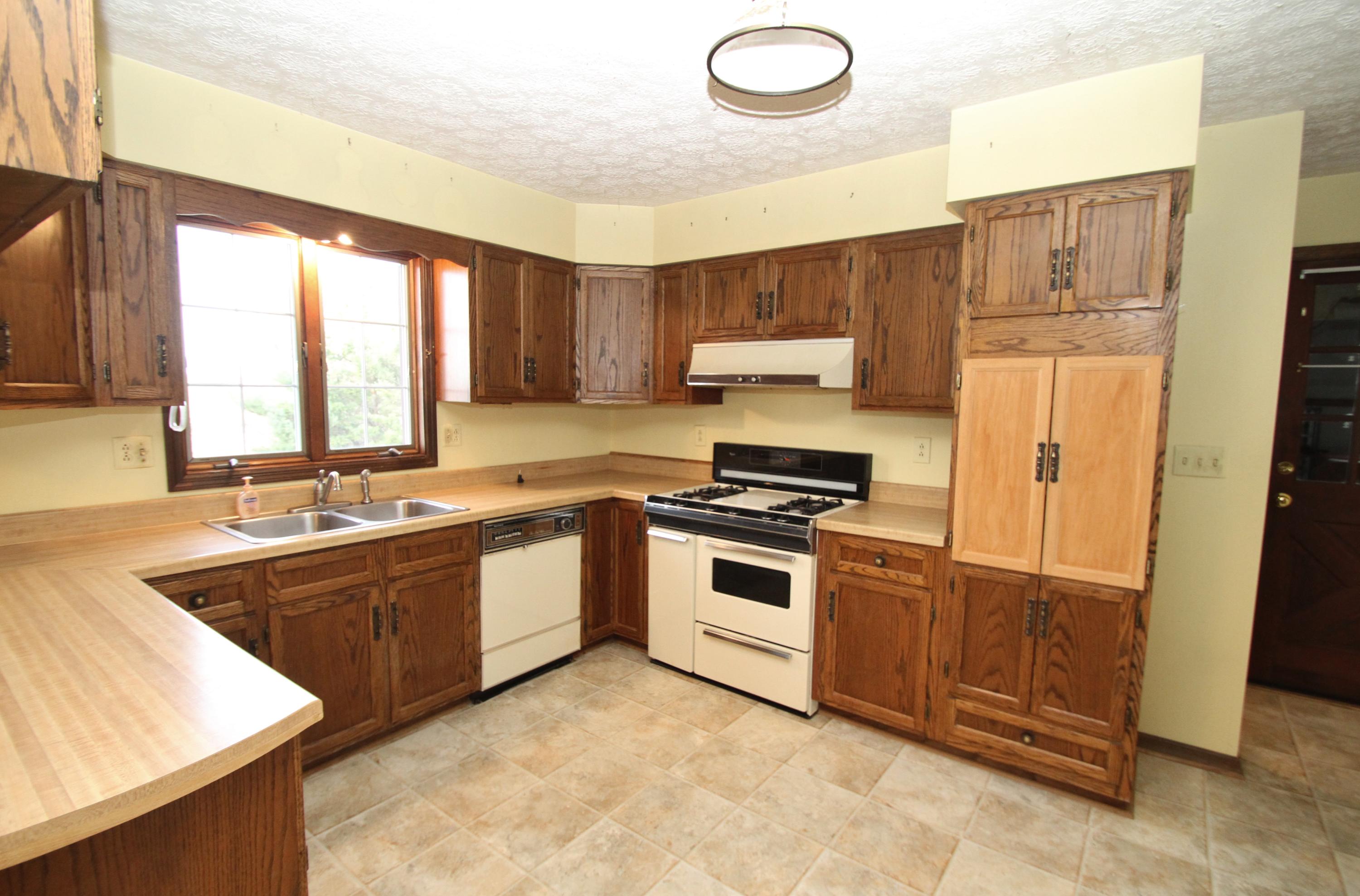 344 Farm Road Lewisburg, WV 24901 - Photo 16 of 45 Gallery Image 16