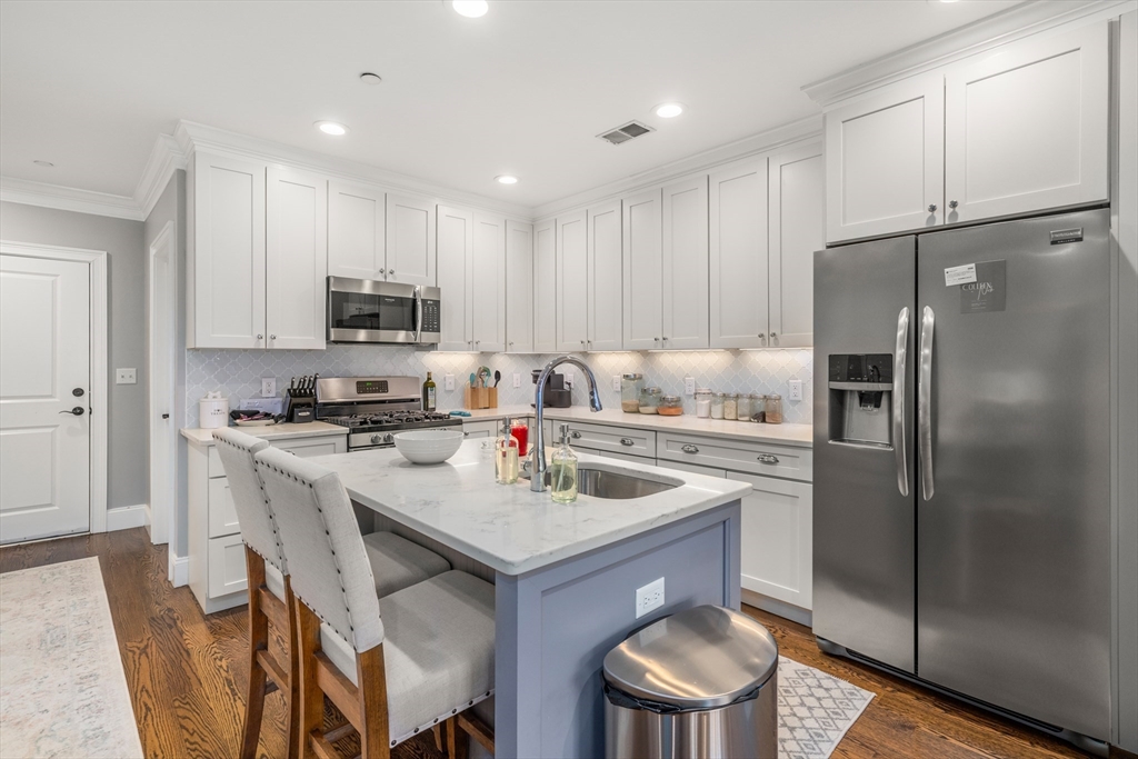 136 Sydney Street, Unit 5 Boston, MA 02125 - Photo 9 of 23