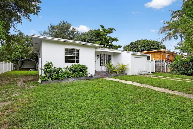 $625,000 | 40 Northwest 68th Street, Miami, FL 33150