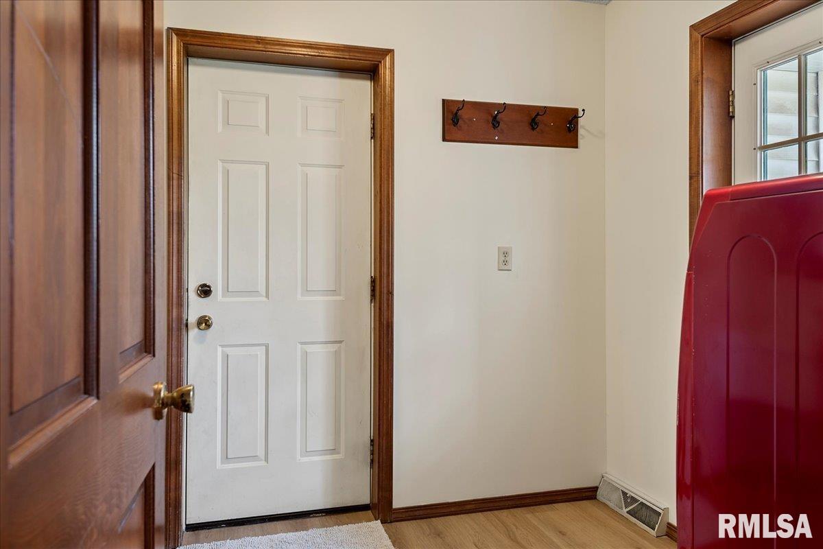 28 Brighton Road Springfield, IL 62702 - Photo 21 of 69