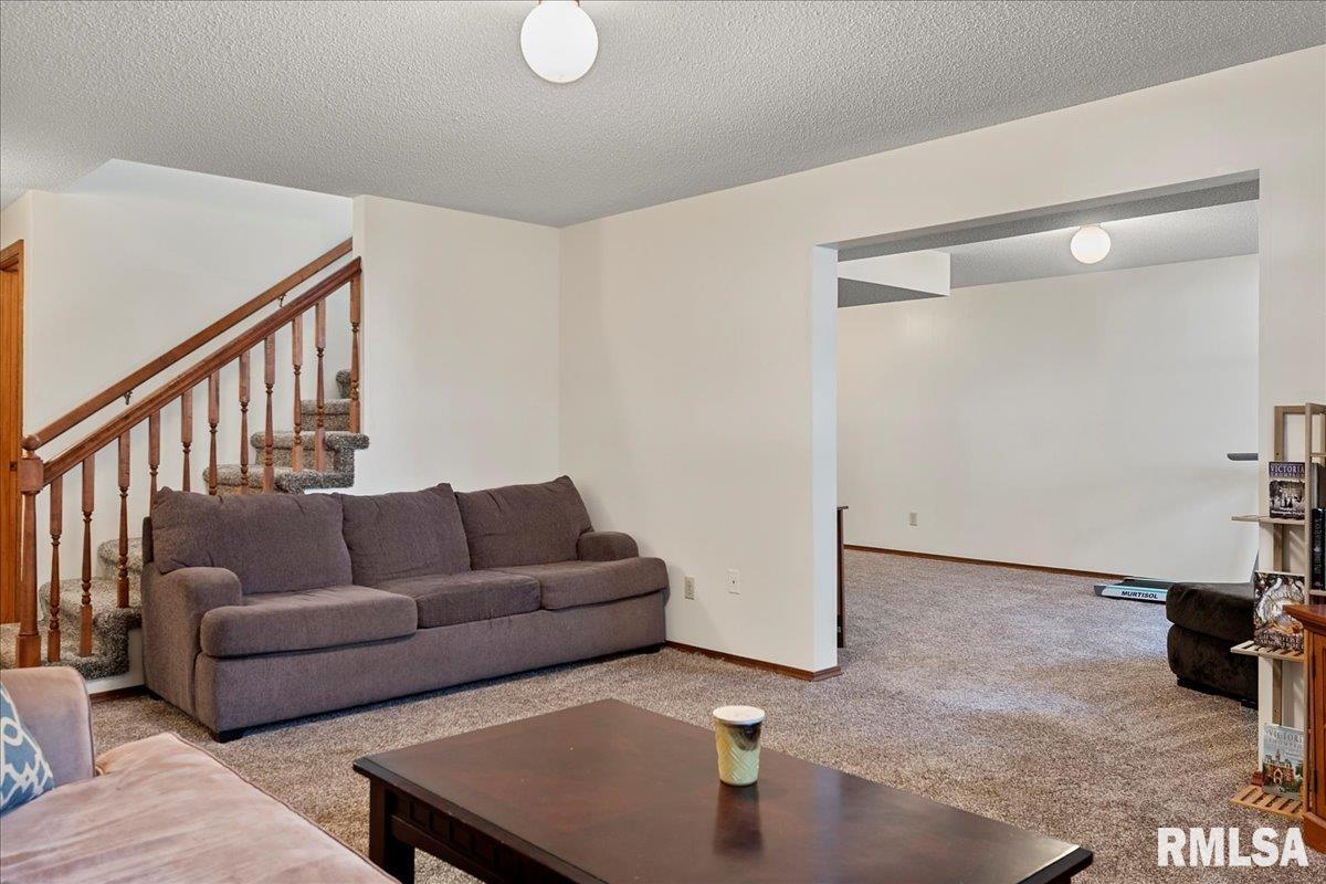 28 Brighton Road Springfield, IL 62702 - Photo 45 of 69