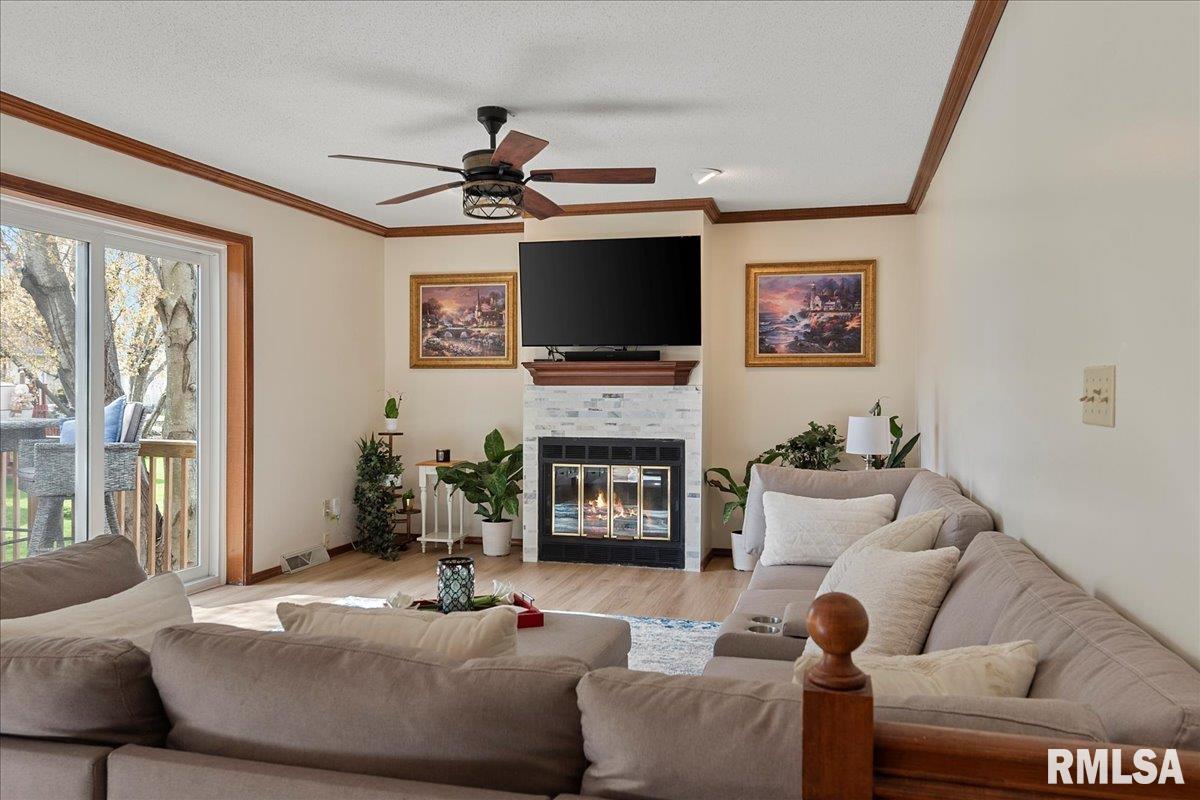 28 Brighton Road Springfield, IL 62702 - Photo 8 of 69