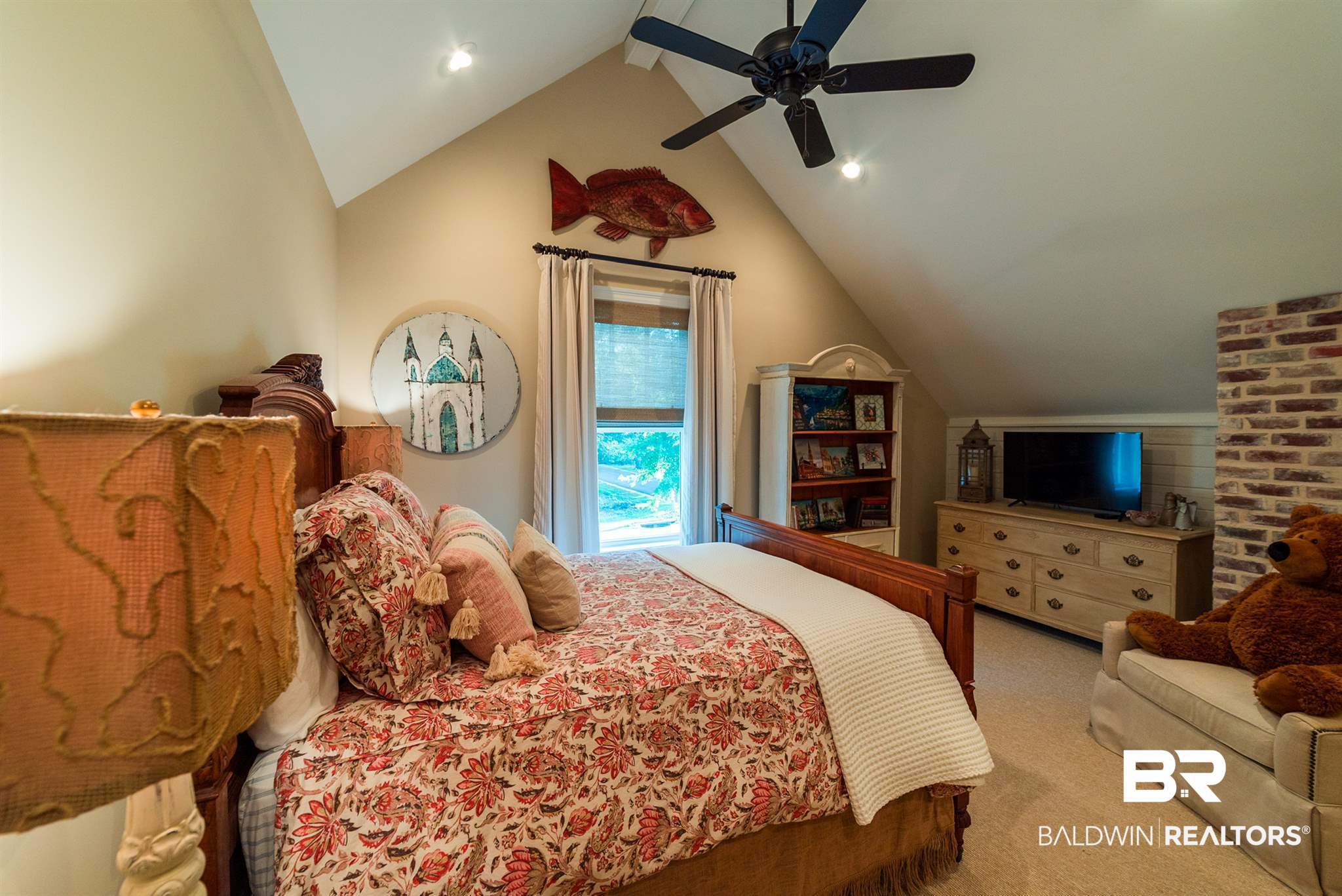 101 Orange Avenue Fairhope, AL 36532 - Photo 26 of 36 Guest bedroom 1