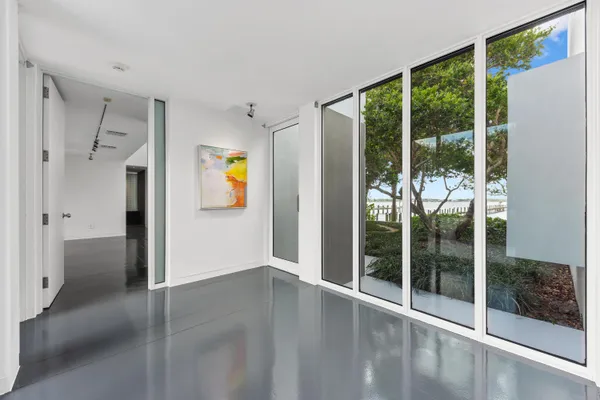 $5,900,000 | 1924 Northwest Shore Terrace, Stuart, FL 34994