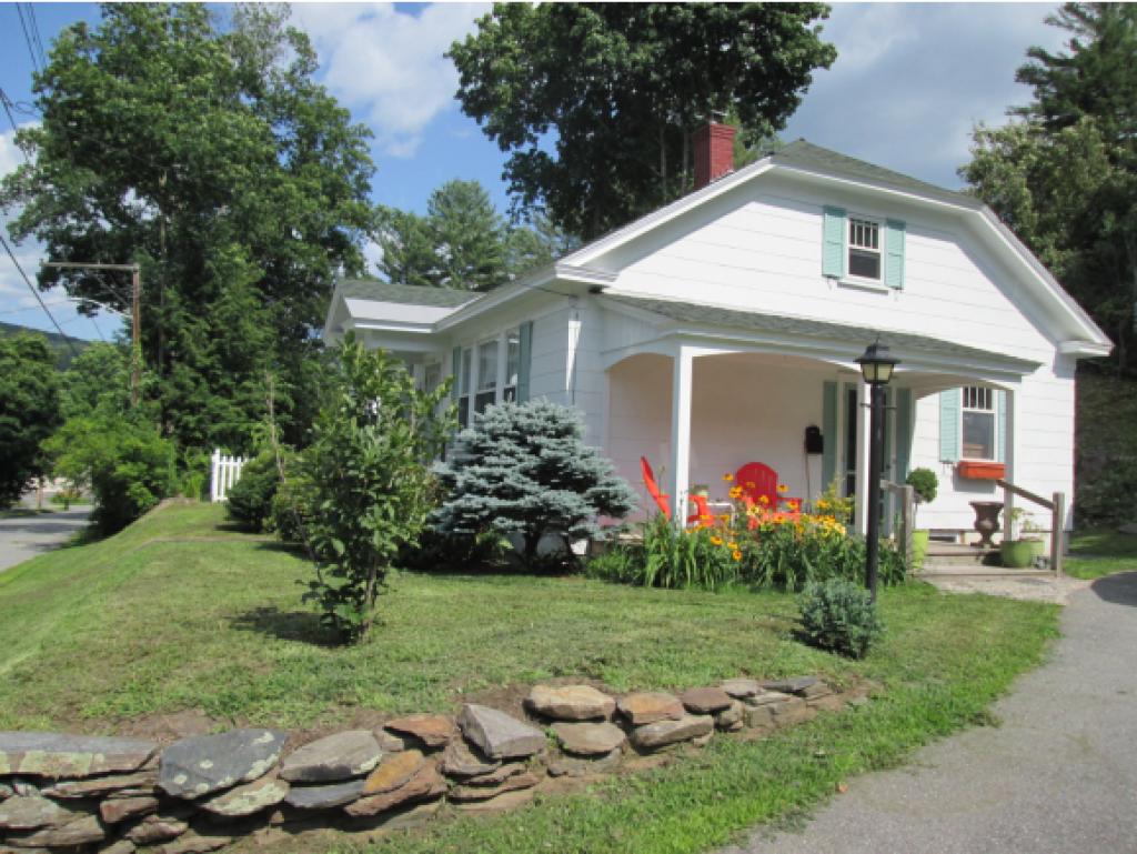 14 Lockwood Street Rockingham, VT 05101 - Photo 3 of 29