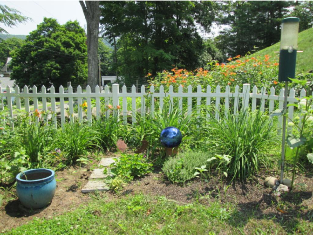 14 Lockwood Street Rockingham, VT 05101 - Photo 24 of 29
