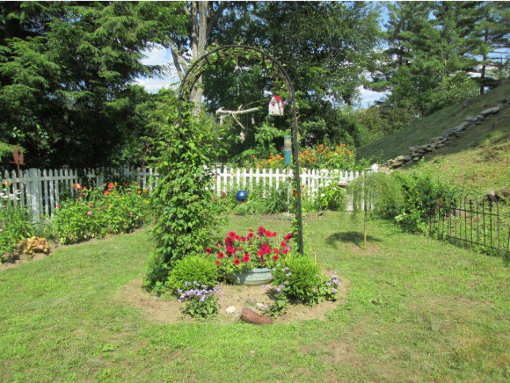 14 Lockwood Street Rockingham, VT 05101 - Photo 27 of 29
