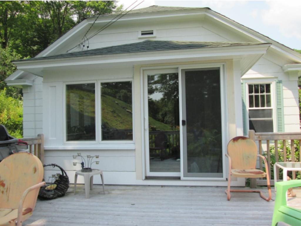 14 Lockwood Street Rockingham, VT 05101 - Photo 4 of 29