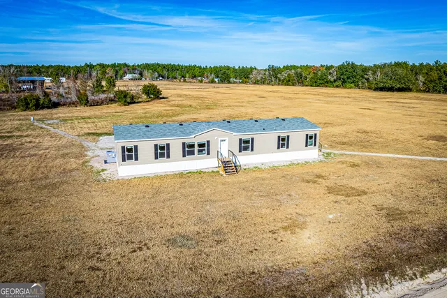 $275,900 | 373 Barber Branch, St. George, GA 31562