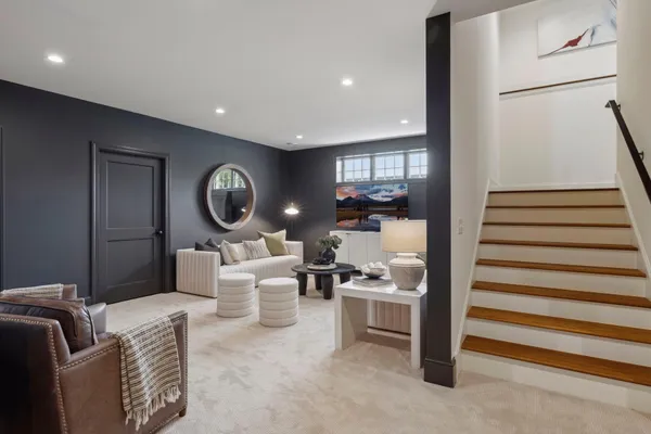 $2,850,000 | 956 Mississippi River Boulevard South, St. Paul, MN 55116