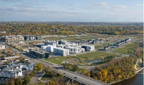 $2,850,000 | 956 Mississippi River Boulevard South, St. Paul, MN 55116