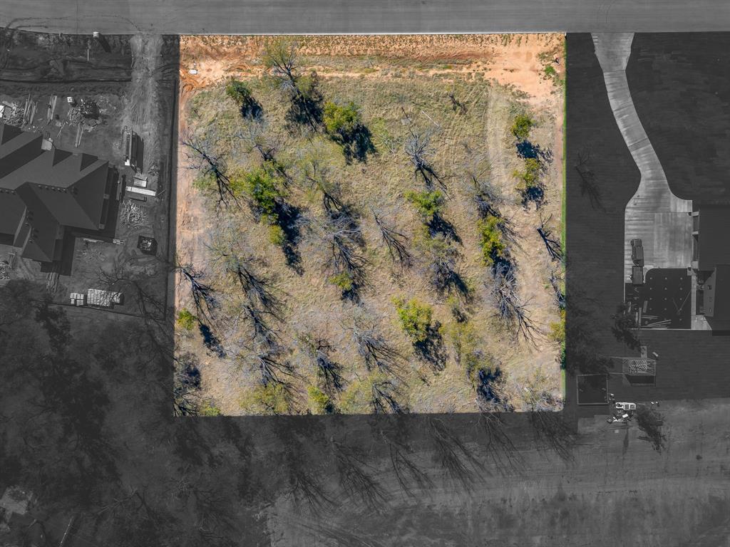 1148 West Landings Road North Granbury, TX 76049 - Photo 13 of 36 a bathroom with a shower