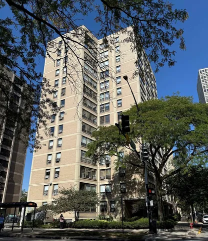 $125,000 | 5050 South East End Avenue, Unit 4B, Chicago, IL 60615