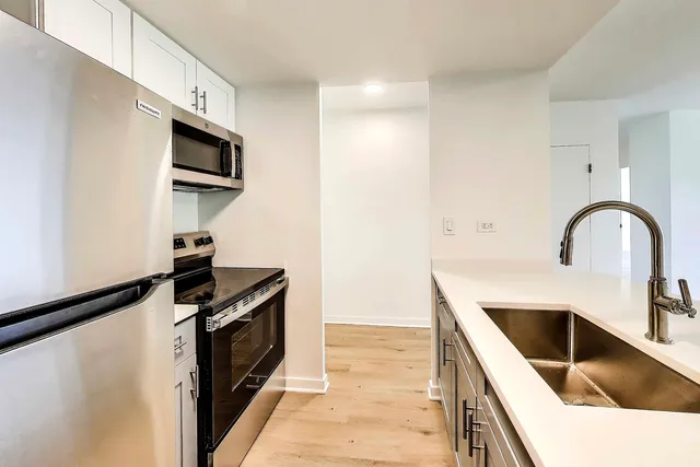 $125,000 | 5050 South East End Avenue, Unit 4B, Chicago, IL 60615