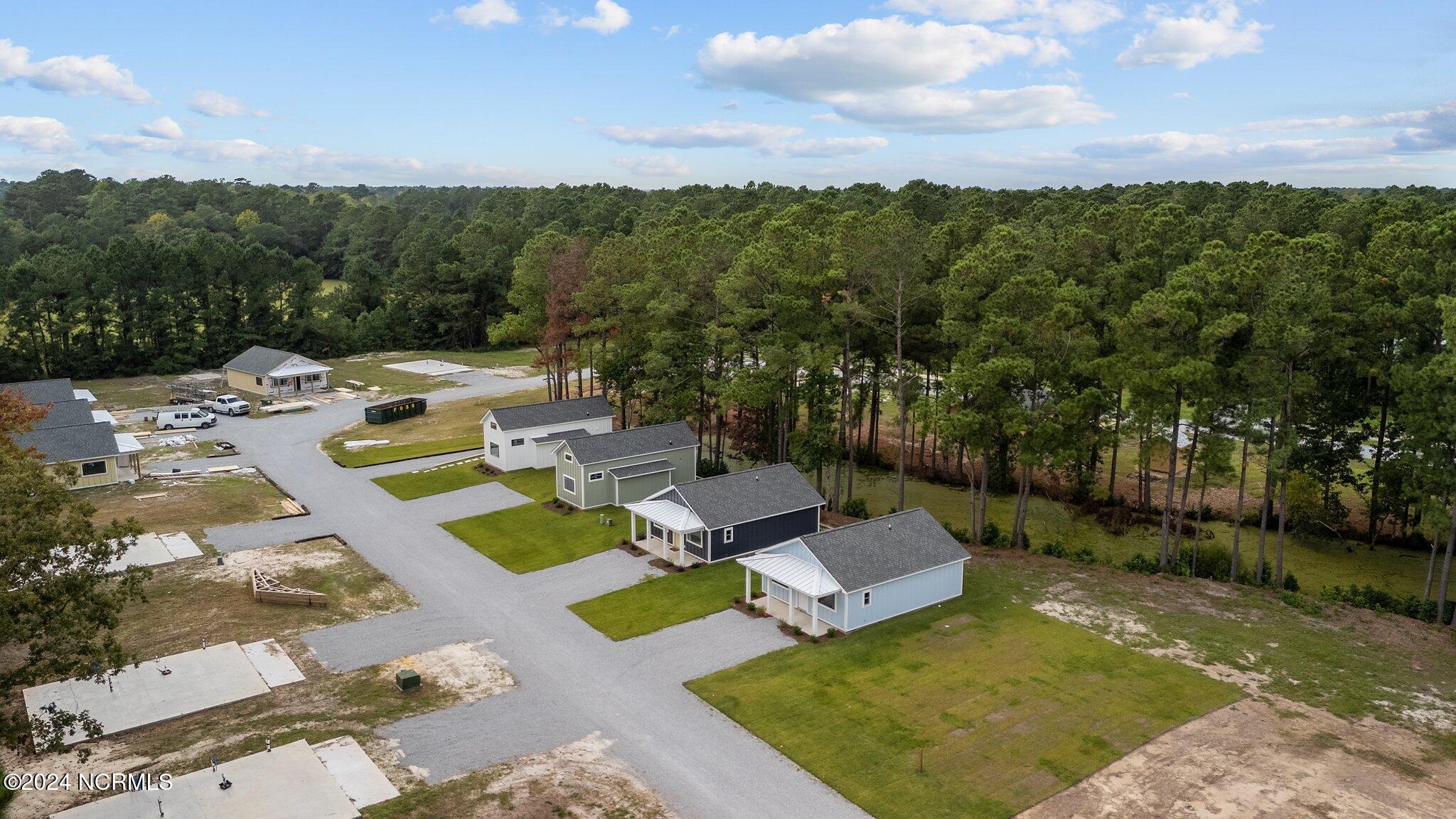 203 Long Pond Loop Swansboro, NC 28584 - Photo 33 of 49 Cabins at Old Horse