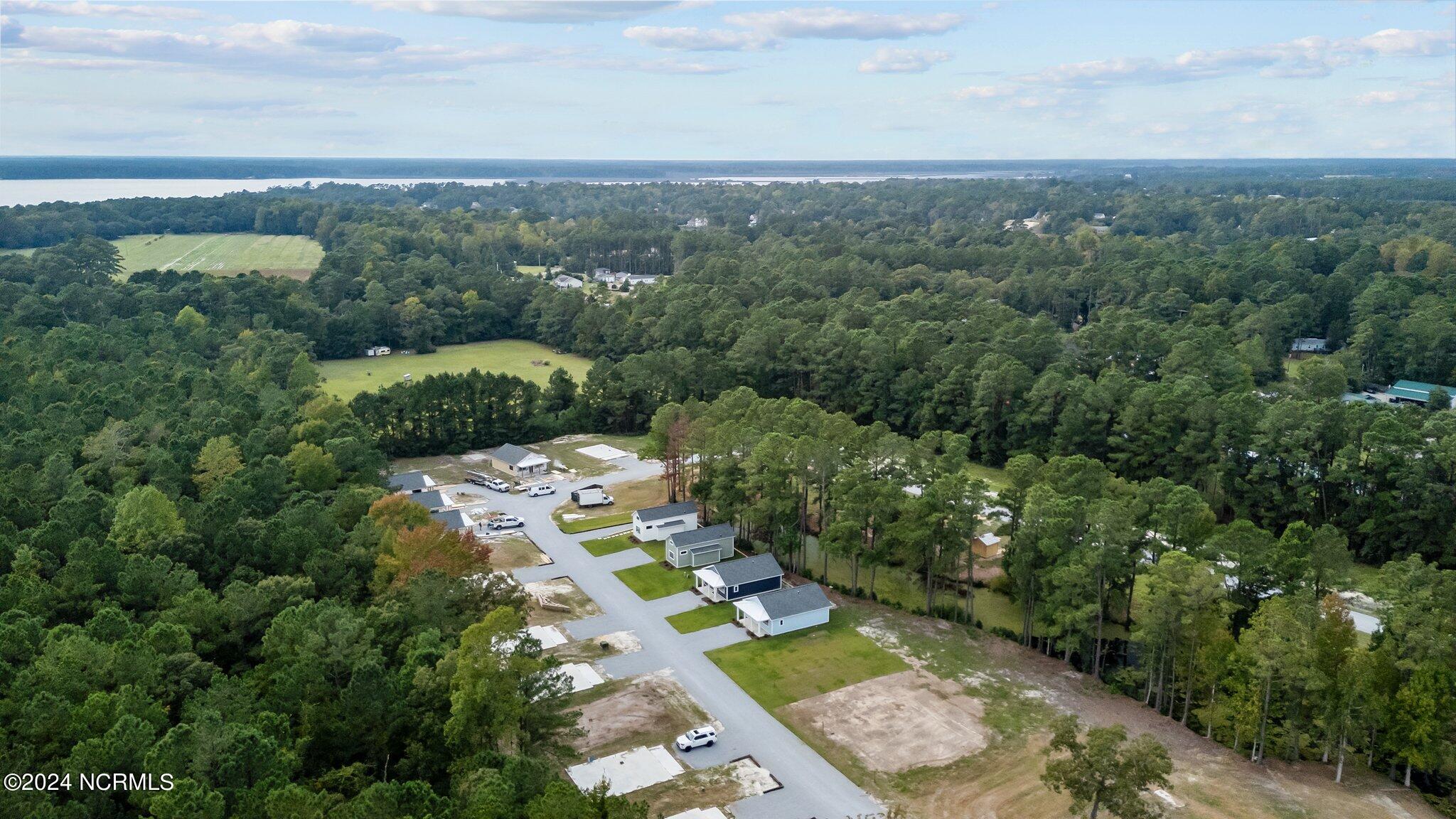 203 Long Pond Loop Swansboro, NC 28584 - Photo 35 of 49 Cabins at Old Horse