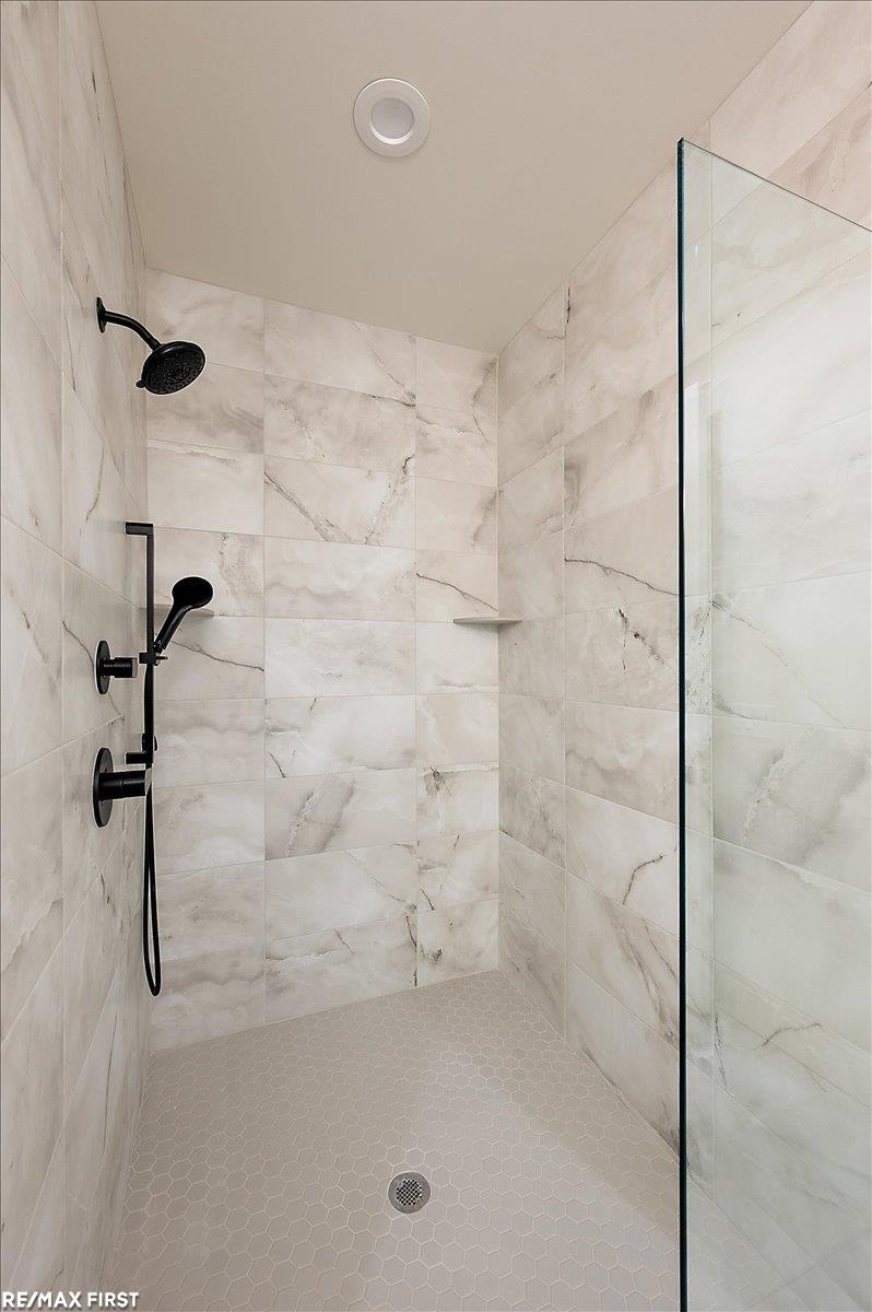 3064 Claret Lane Rochester, MI 48309 - Photo 57 of 76
