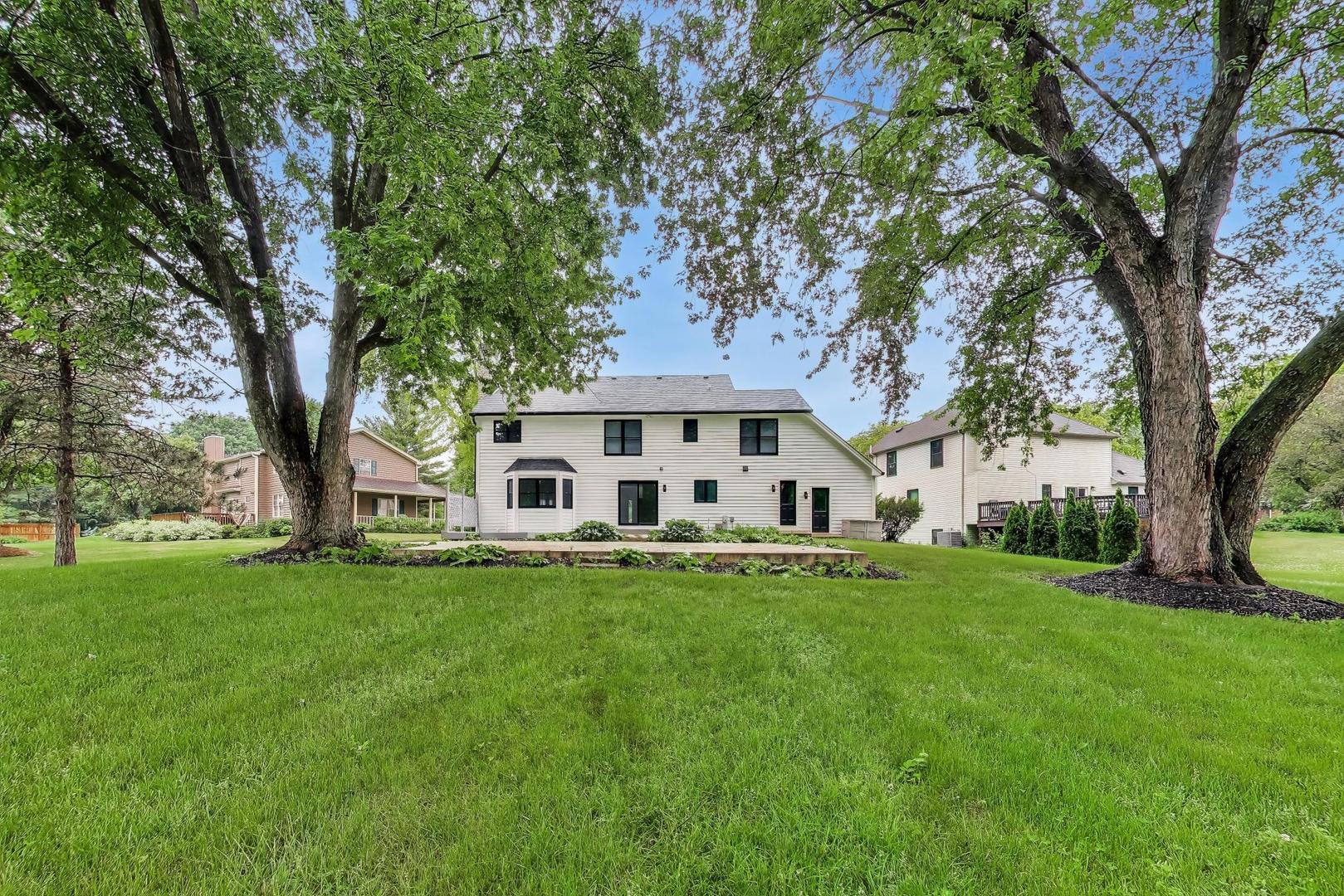 251 Perth Road Cary, IL 60013 - Photo 19 of 20