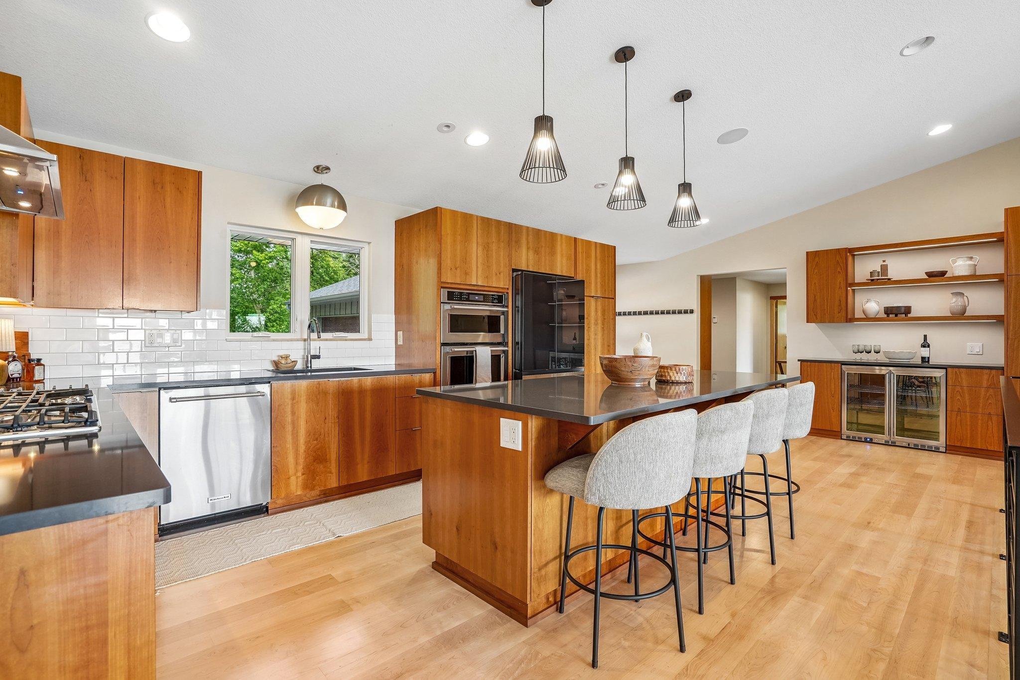 7397 Old Mill Road Hugo, MN 55038 - Photo 14 of 124 Gallery Image 14