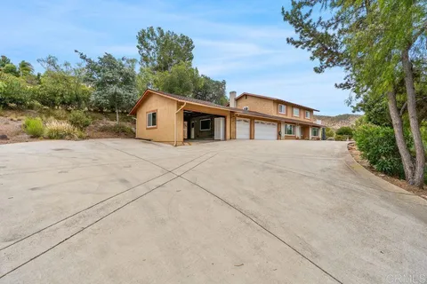 $1,049,000 | 26337 Sky Drive, Escondido, CA 92026