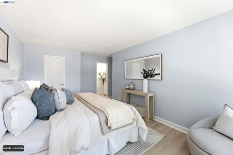 $745,000 | 1075 Shell Boulevard, Unit 11, Foster City, CA 94404